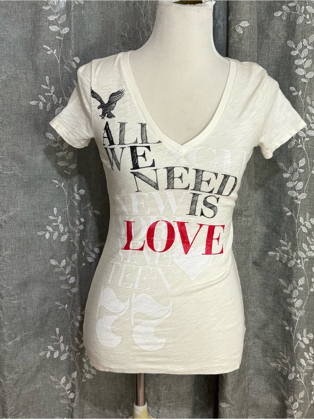 American Eagle Outfitters White V-Neck 'All We Need Is Love' Tee with Red Accent